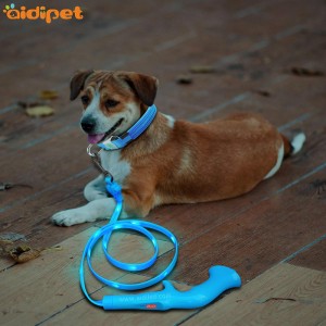 Hot prodej výrobků bezpečnost Reflexní kůže Pet Dog obojek Trénink Walking Leash